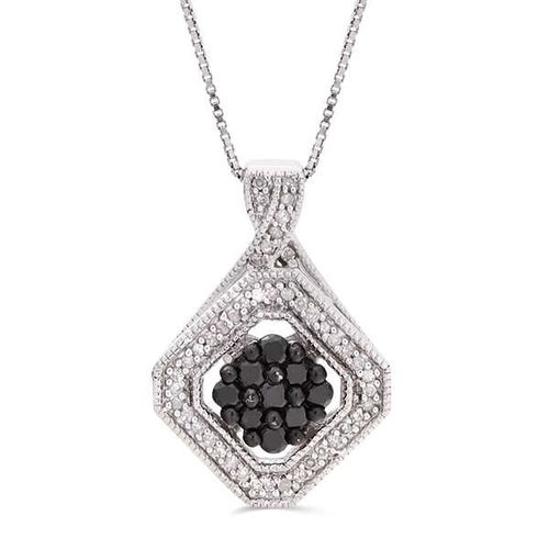 Pingente de Prata com Diamantes Negros e Brancos Aprox. 50 pts 127443