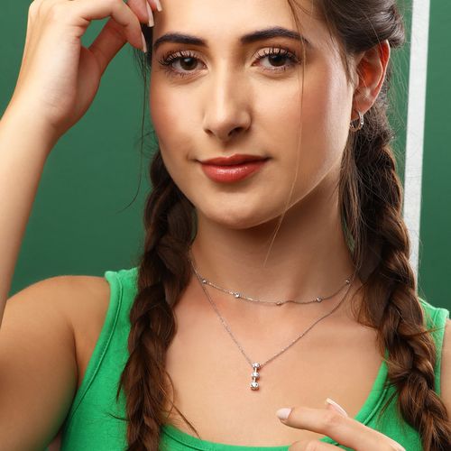 Colar em Ouro Branco 18k com Diamantes 126312