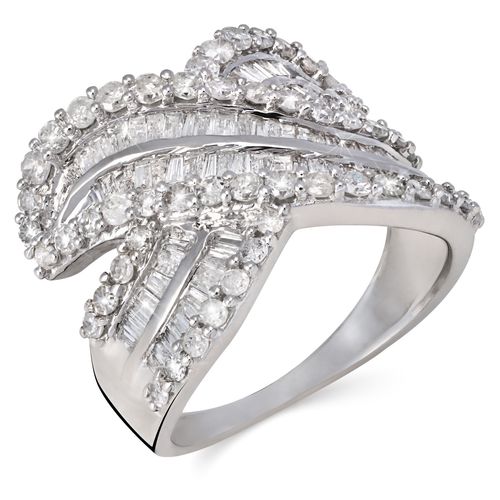 Anel em Ouro Branco 18k com Diamantes 197040