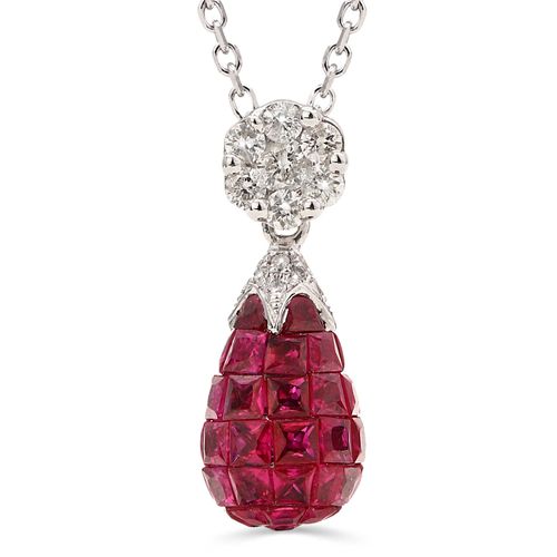 191448-Pingente em Ouro Branco 18k Florzinha Rubis e  Diamantes 191448